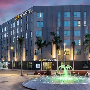Otel Novotel Centro, Málaga